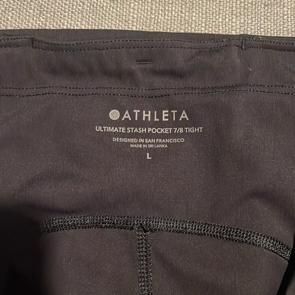 Athleta Ultimate Stash Pocket 7/8 Tight Work out Pants - Picture 2 of 7